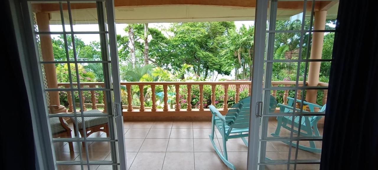 بوكاتشيكا Gone Fishing Panama Resort المظهر الخارجي الصورة